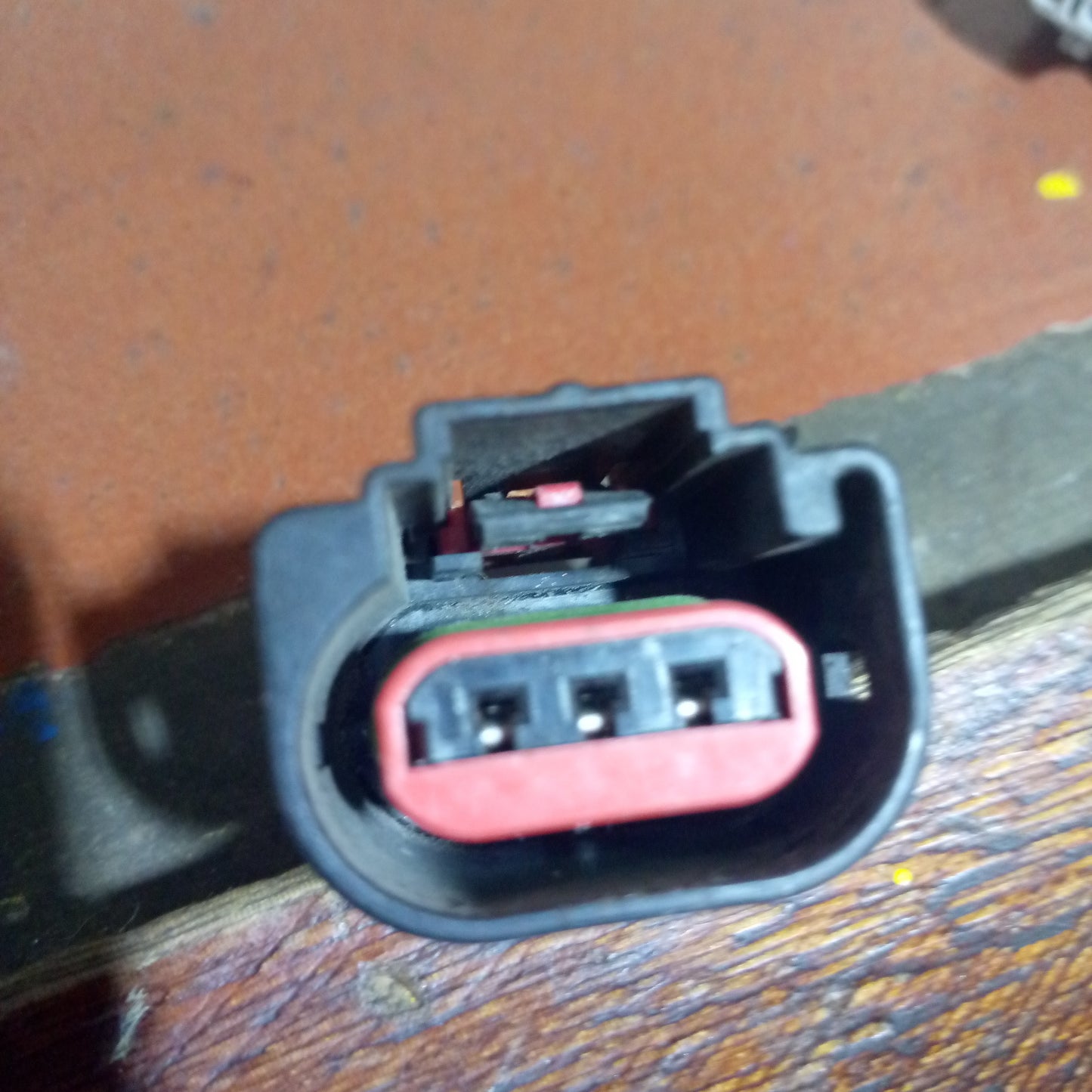 Conector Faro Luz Pequeña Nissan B15