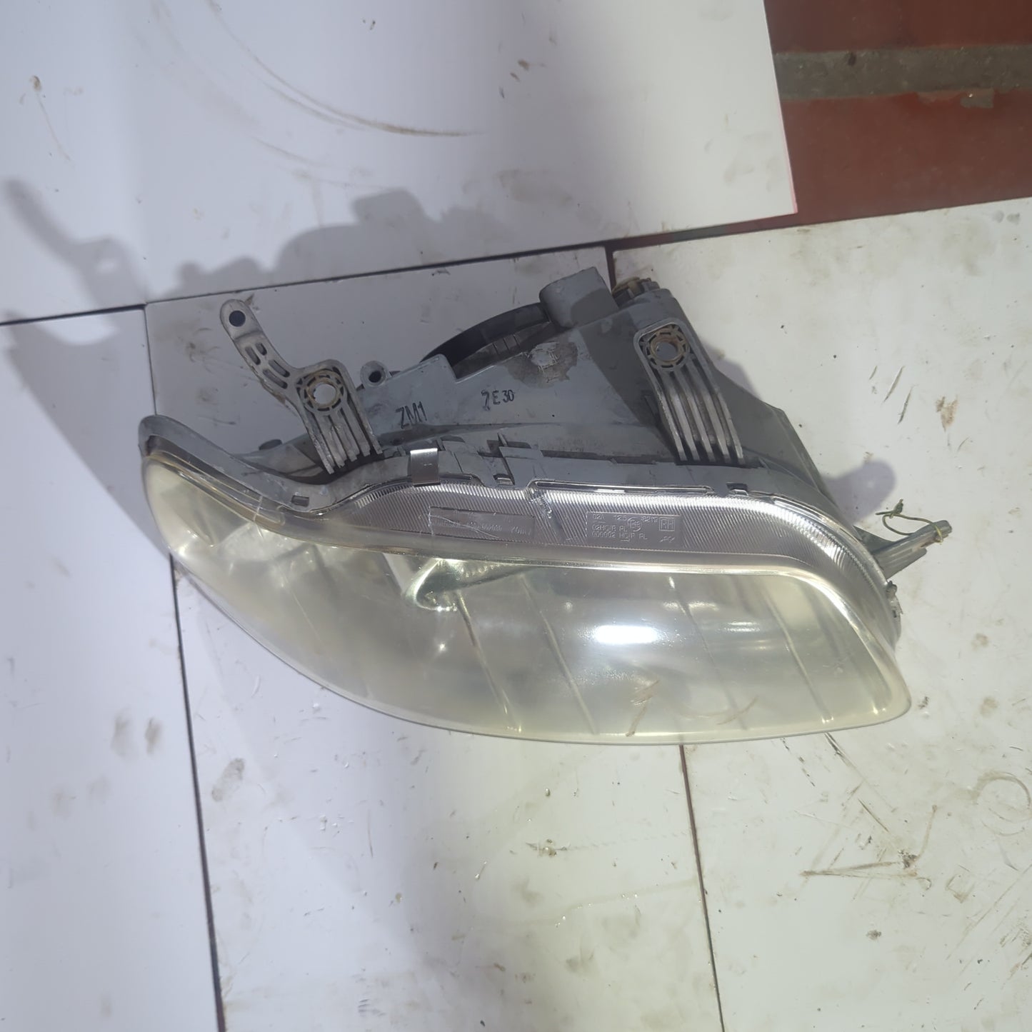 Faro Delantero Chevrolet Aveo 2004