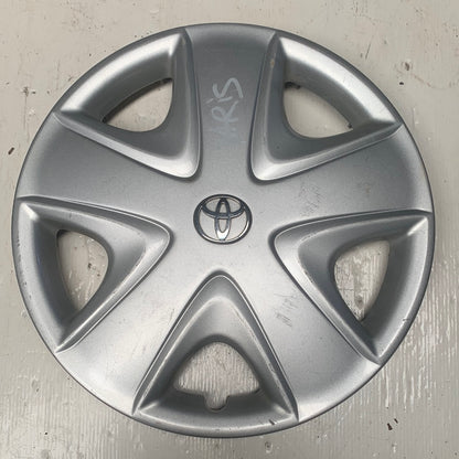 Taza Toyota Yaris Rin 15