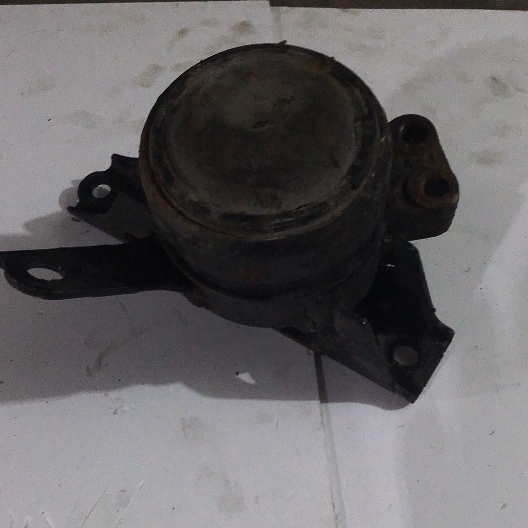 Soporte Base Motor Yaris 2007 1.5