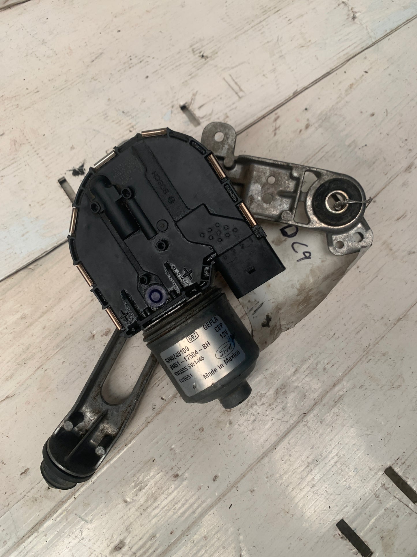 Motor Brazo Limpia Parabrisa Ford Focus 2012