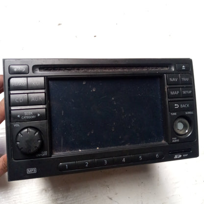 Radio Pantalla Reproductor Nissan B16